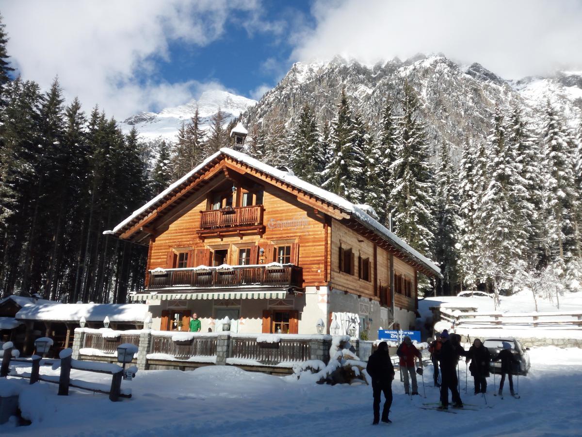 Hôtel Enzianhutte Antholz à San Giuseppe in Anterselva Extérieur photo